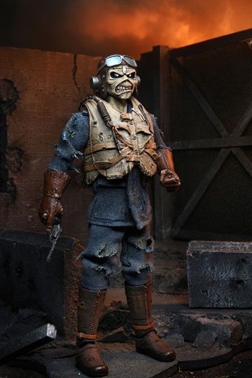 EDDIE ACES HIGH CON ROPA ESTILO RETRO FIGURA 20 CM IRON MAIDEN - Imagen 8